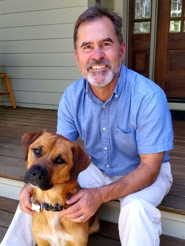 veterinarian with pet dog